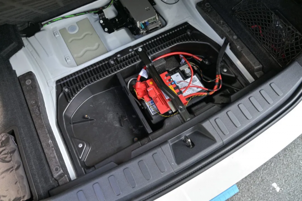 十萬買二手SUV寶馬X1,人車合一,到手即開 十萬買二手SUV寶馬X1,人車合一,到手即開