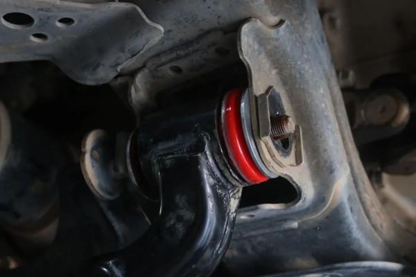 怪獸修車：整備一輛“效能崩潰”的豐田LC150，滿血復活變新車