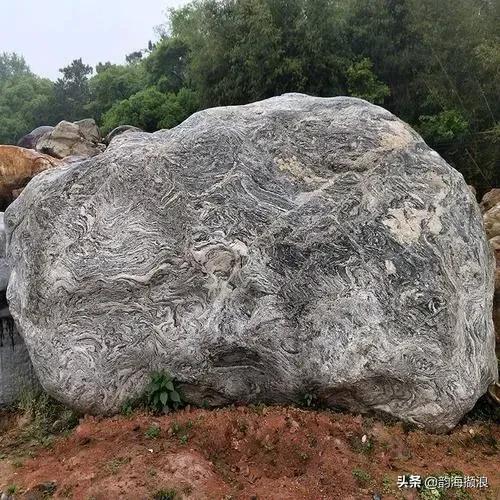心中的石頭與門口的石頭