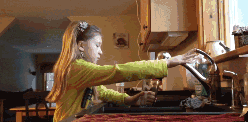 去日本出差才發現，廚房不一定要大，瞧她這麼佈置，太先進