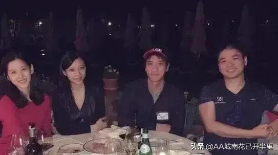 奶茶妹妹手滑點贊李靚蕾的INS，網友：東東為了這個贊字又要劃賬