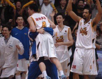 未竟之夢——念04-05賽季那支江蘇南鋼 未竟之夢——念04-05賽季那支江蘇南鋼