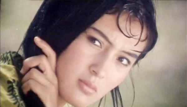 10位被遺忘的新疆美女明星 今昔變化大 有人89歲仍美 有人27歲便去世