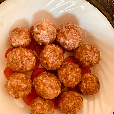 這麼好吃的鮮藕小丸子做法，現在知道還不晚