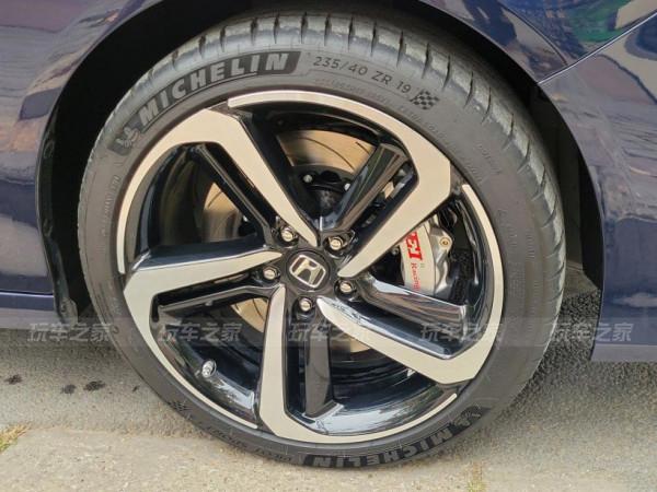 追求原廠品質 廣西車友的本田INSPIRE改裝畢業貼