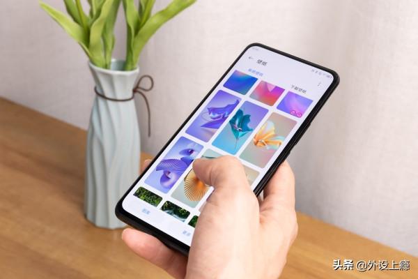 到11.11了,別說你還沒用上屏下攝像手機? 到11.11了,別說你還沒用上屏下攝像手機?