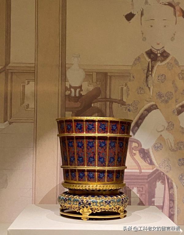 國博金玉滿堂：宮廷生活是豪，但不是土豪