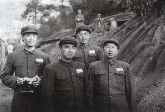 此仗劉伯承猶豫不敢打，他堅持要打，結果以800人的代價殲敵1.2萬