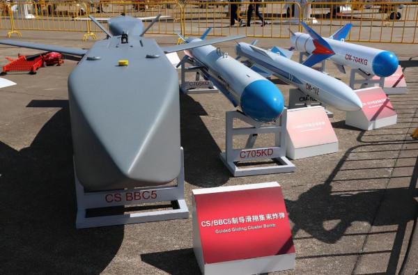 一枚覆蓋5條公路寬度!國產新彈藥集體亮相:精度威力全部超一流 一枚覆蓋5條公路寬度!國產新彈藥集體亮相:精度威力全部超一流