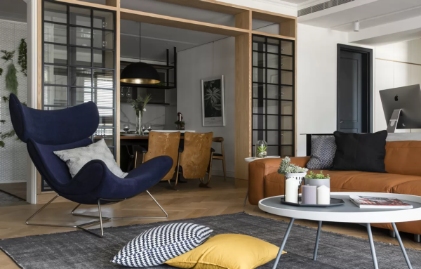 早曉得就好了，廚房側邊裝黑框玻璃櫃，不擋採光，還多出2倍儲物