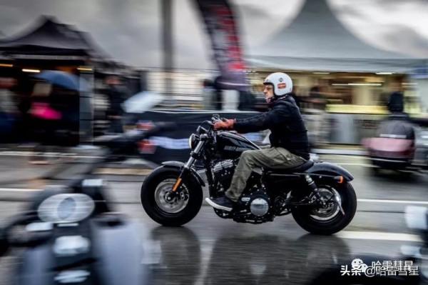 「 滾雷之聲 」數萬輛哈雷的巡遊活動 「 滾雷之聲 」數萬輛哈雷的巡遊活動