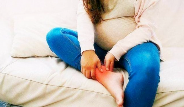 孕期孕媽是否“缺鈣”，身體這些部位會發出訊號，中招的孕媽快補