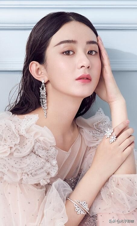 離婚後的趙麗穎更加惹人愛 離婚後的趙麗穎更加惹人愛