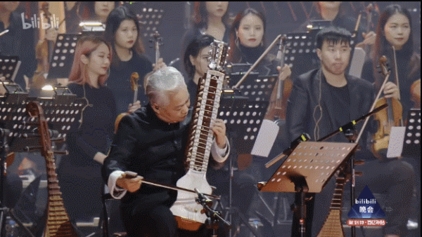 白髮魔老方錦龍一夜爆紅漲粉60萬,他到底是真大師還是作秀的網紅 白髮魔老方錦龍一夜爆紅漲粉60萬,他到底是真大師還是作秀的網紅