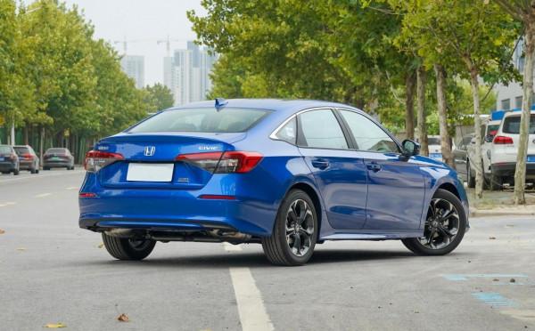 最貴不超15萬 四款年輕派運動A級車推薦