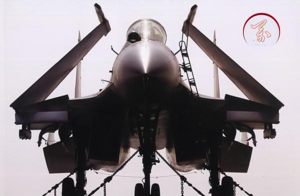 48架對288架,中國殲-15戰鬥機和美國FA-18E/F戰鬥機作戰能力對比 48架對288架,中國殲-15戰鬥機和美國FA-18E/F戰鬥機作戰能力對比