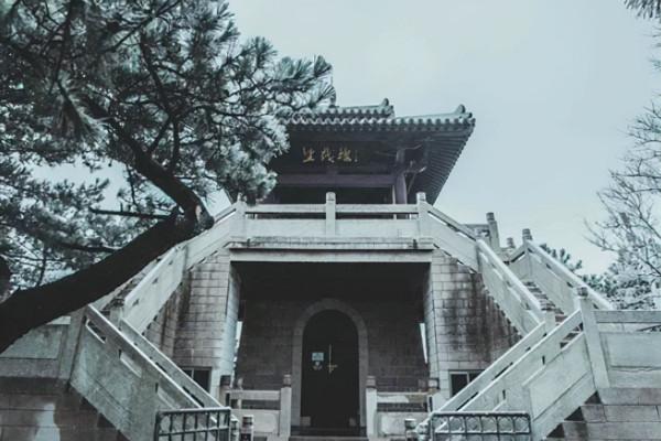 山東出土一古墓，其中發現五歲“小新娘”，背後隱藏虐心皇家史