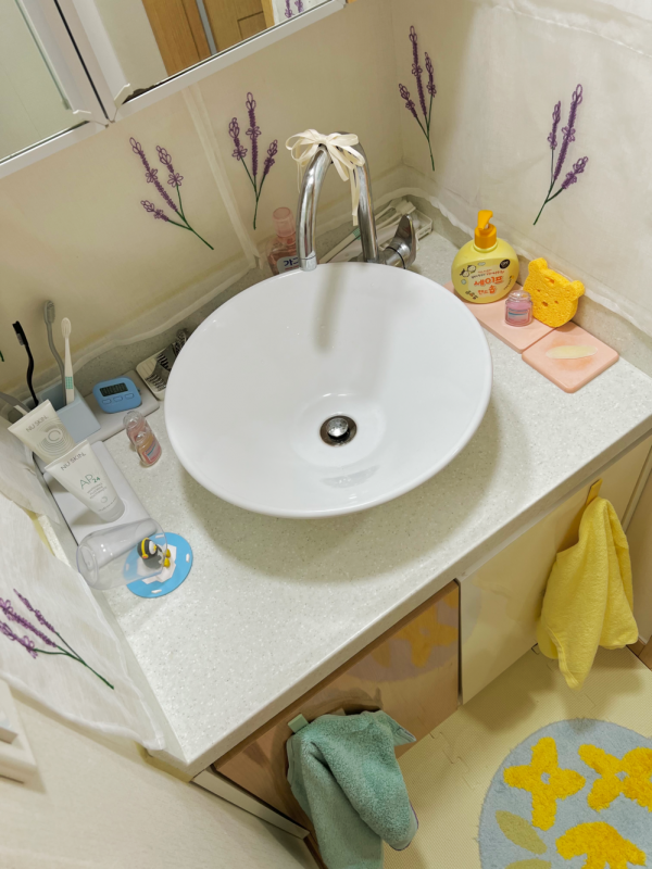 拒絕“傳統斷舍離”，46㎡全屋塞100多個玩偶，依舊保持一塵不染