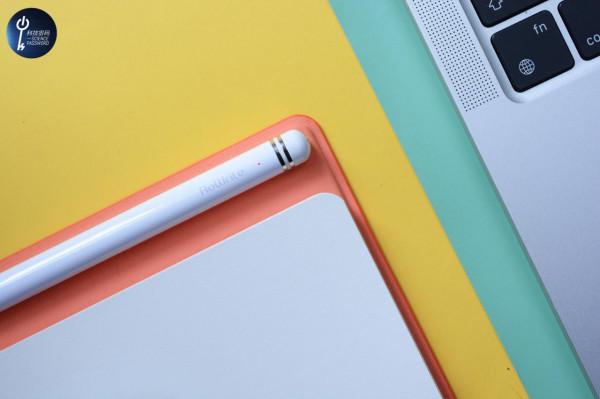 真實紙張手寫，紙屏同步記錄，柔宇2智慧手寫本體驗分享