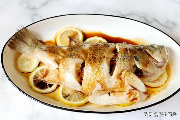 老公今天不加班，全職媽媽做了一大桌菜，花錢不多實惠又好吃