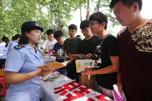 春節回家，農村“新四害”愈演愈烈，讓人頭疼，你們當地有嗎？