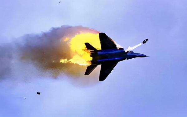 1964年美國屢次侵犯我國南海，毛主席7字回應：他們敢搗亂就打