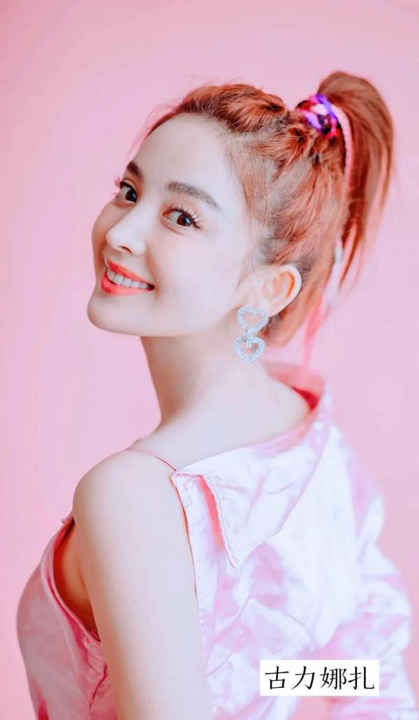 女明星的笑容，誰的最甜？