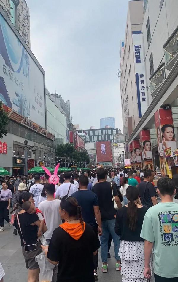 2021國慶狂歡哪裡人多？