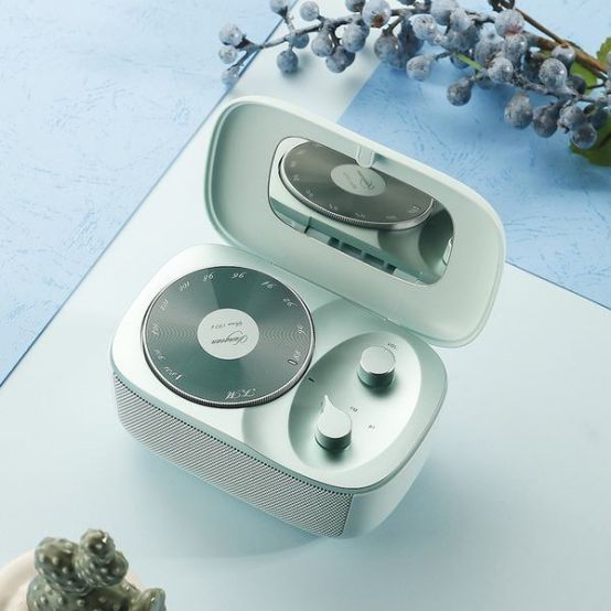 聖誕送女友?選對數碼產品,女生也會愛數碼 聖誕送女友?選對數碼產品,女生也會愛數碼