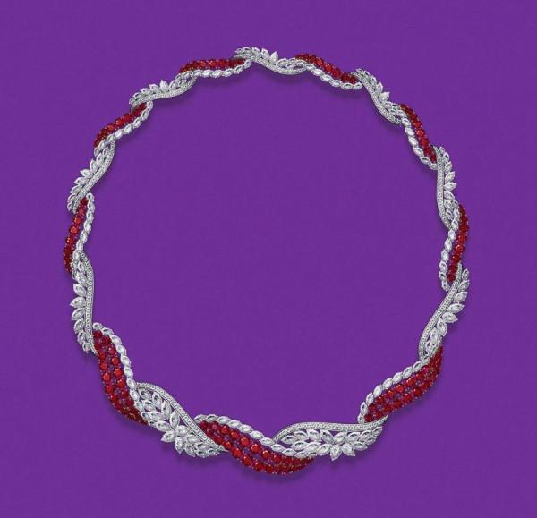 明豔繽紛的璀璨光彩,也是高階珠寶的治癒力 明豔繽紛的璀璨光彩,也是高階珠寶的治癒力