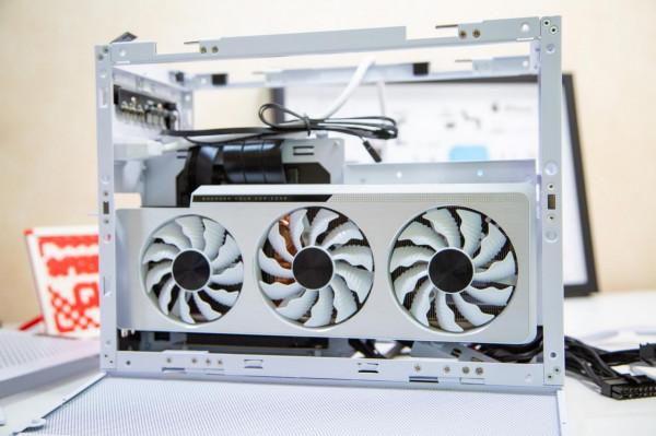 搭建一臺純白主題風格ITX:雙11實用ITX主機搭建分享 搭建一臺純白主題風格ITX:雙11實用ITX主機搭建分享