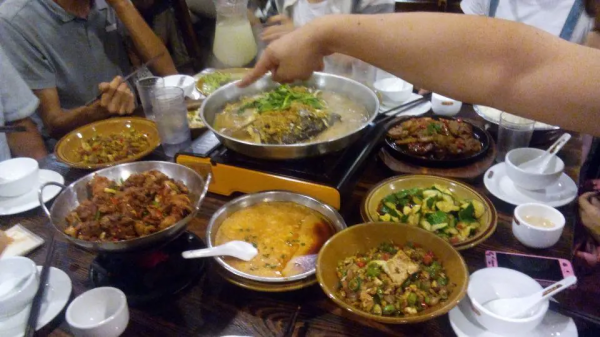 建議大家：生活不要太節儉！家裡這3樣東西要勤更換，該扔就得扔