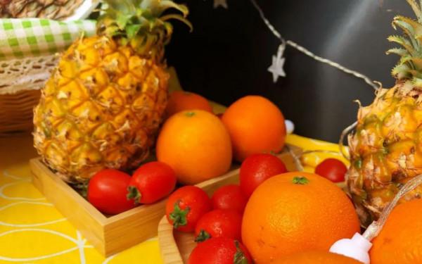 社群團購巨頭大撤退