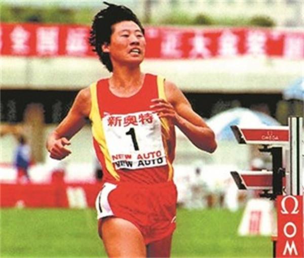 田徑傳奇馬家軍的隕落:隊長23歲投湖自盡,一人遠嫁西班牙老頭 田徑傳奇馬家軍的隕落:隊長23歲投湖自盡,一人遠嫁西班牙老頭