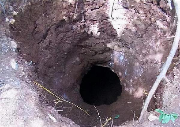 湖北發現梁莊王墓,出土200克拉藍寶石,竟沒有兩塊“金磚”珍貴 湖北發現梁莊王墓,出土200克拉藍寶石,竟沒有兩塊“金磚”珍貴