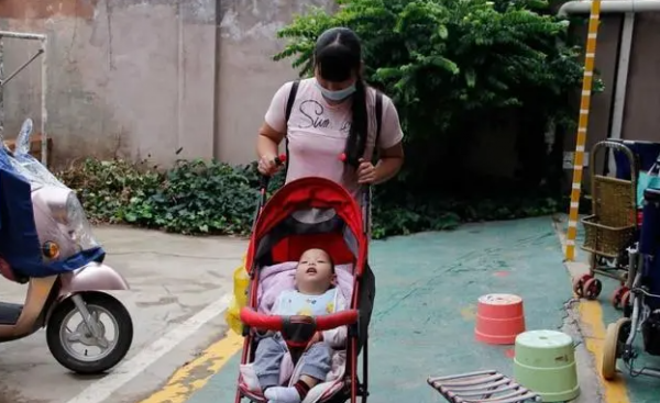 一家人幸不幸福，看出門時的狀態就知道了，可別讓外人看笑話