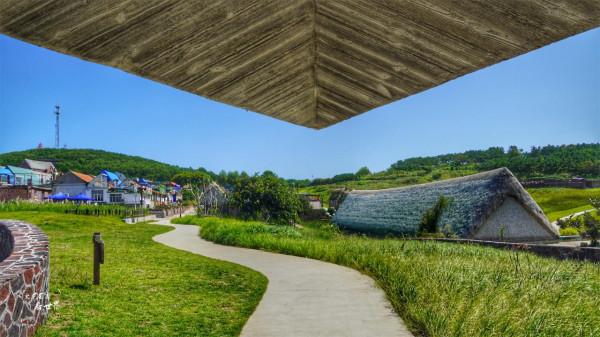 威海有個雞鳴島，它是山東最小的島，竟然有5-6個寶藏網紅打卡地