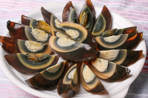 年夜飯必備5道冷菜，葷素都有，做法簡單寓意好，全家都說好味道