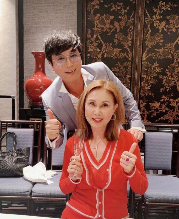 因飾演《勝者為王》男主紅極一時，60歲的陳庭威，沒人認得出了？