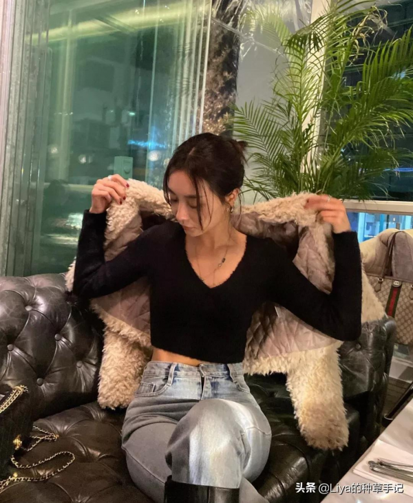 厚外套裡穿什麼?這3件內搭好看到炸 厚外套裡穿什麼?這3件內搭好看到炸