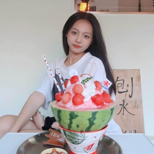 還記得演《紅樓夢》的那群&OpenCurlyDoubleQuote;小戲骨&rdquo;嗎？她們現在越來越漂亮了