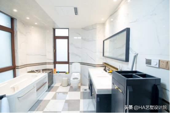 四室三廳複式別墅，歐式風情，香檳色高階又溫暖