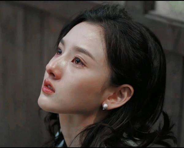 宋祖兒打破95花魔咒，23演媽媽翻身！網友：從此再沒喊過結婚