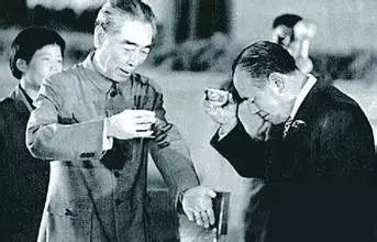 1944年，“漢奸”郭紹緒設下鴻門宴，5分鐘之內將日軍一網打盡