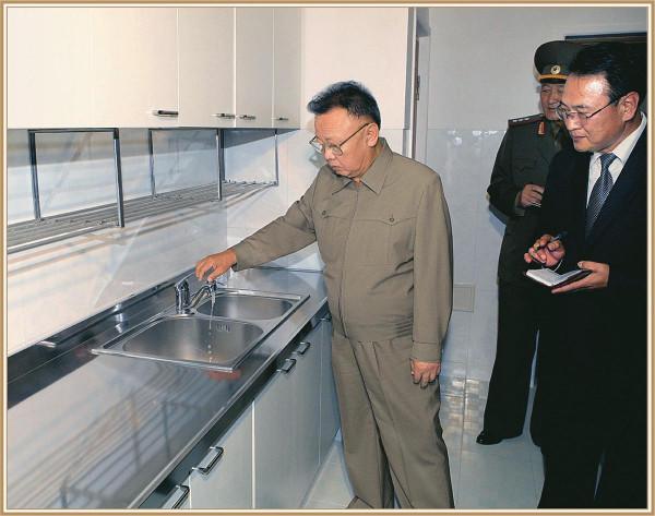 朝鮮圖片展｜金正日誕辰80週年