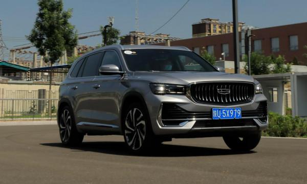 設計質感超30萬級,實現四屏聯動,吉利星越L搶先試駕 設計質感超30萬級,實現四屏聯動,吉利星越L搶先試駕