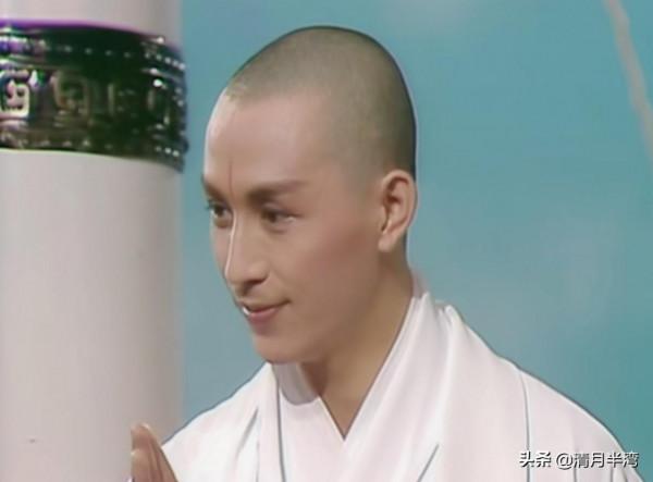 光頭也好看的8位古裝美男，自帶清冷和貴氣，“禁慾感”渾然天成