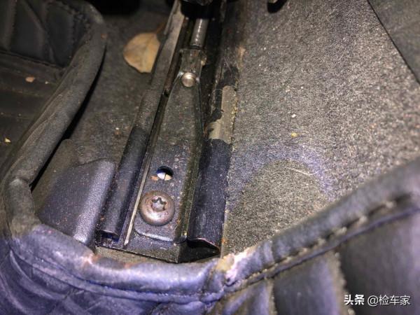 市面僅存兩位數，5萬塊買這輛沃爾沃C30值嗎？賣家：加個好友