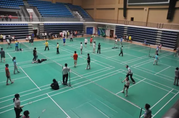 你知道嗎？為什麼羽毛球雙打如此受業餘球手歡迎？