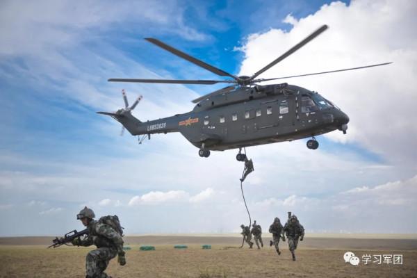 軍史館探“寶”⑪ | 從血色旗幟到血色手套,“鋼刀精神”永不變 軍史館探“寶”⑪ | 從血色旗幟到血色手套,“鋼刀精神”永不變